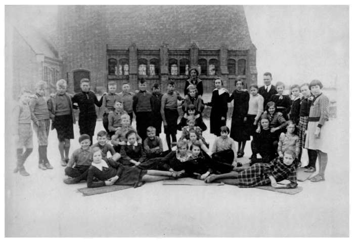 1933, Wieringermeerschool Middenmeer. 