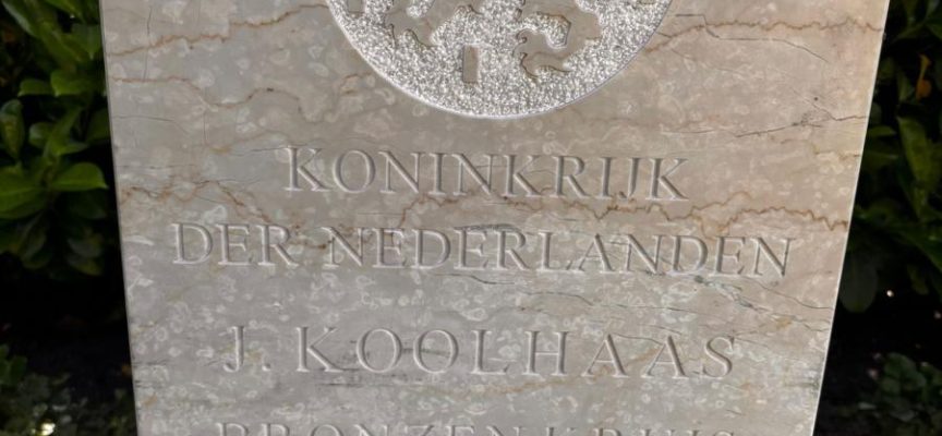 “Vergeten” kapitein Jan Koolhaas heeft nu de 94ste steen op Erehof Essenhof